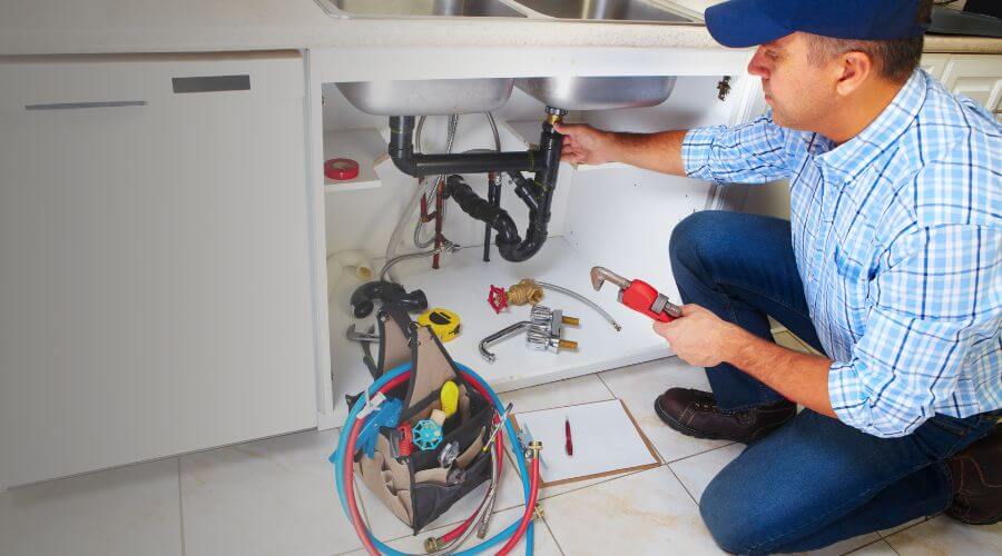 Expert burst pipe repair services in Weleetka, OK